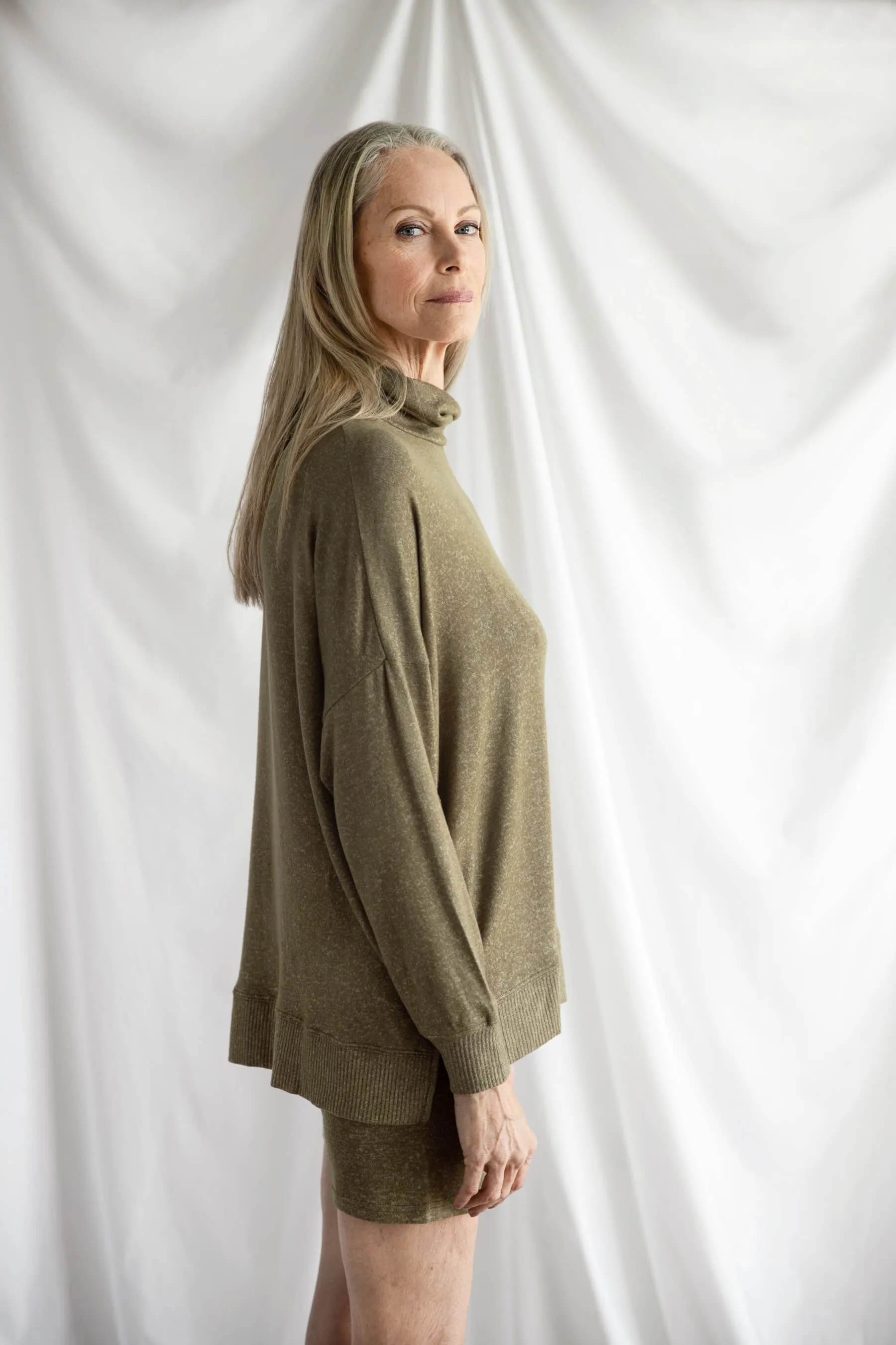 Cosset Relaxed Turtleneck