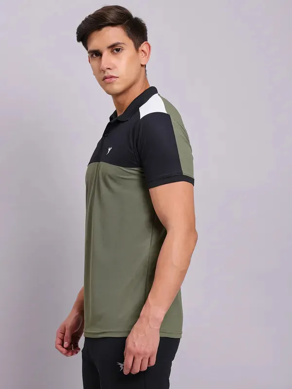 Men Colorblock Slim Fit Polo T-shirt with MATPIQ